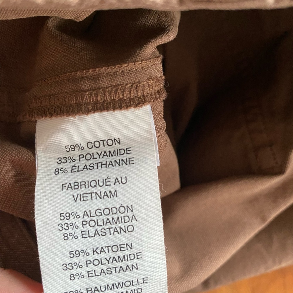 Vuori Getaway Pant - Picture 7 of 9